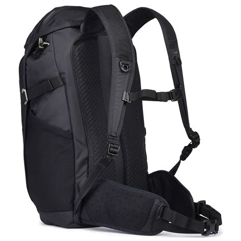 pacsafe venturesafe backpack.